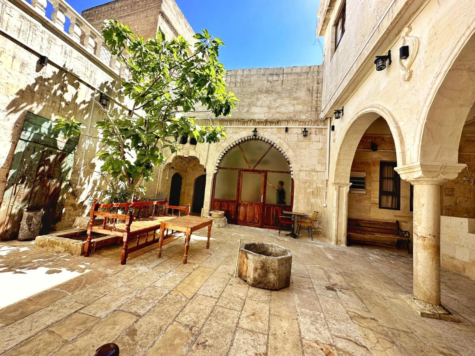 Taskiran Hotel Шанлыурфа Экстерьер фото
